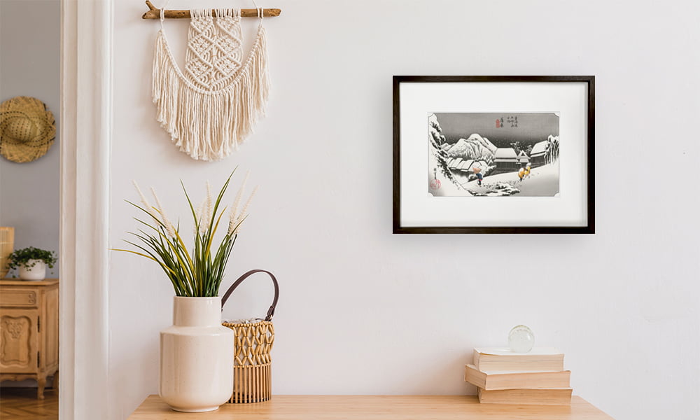 歌川広重「東海道五十三次 蒲原 夜之雪」浮世絵木版画を飾ったイメージ写真