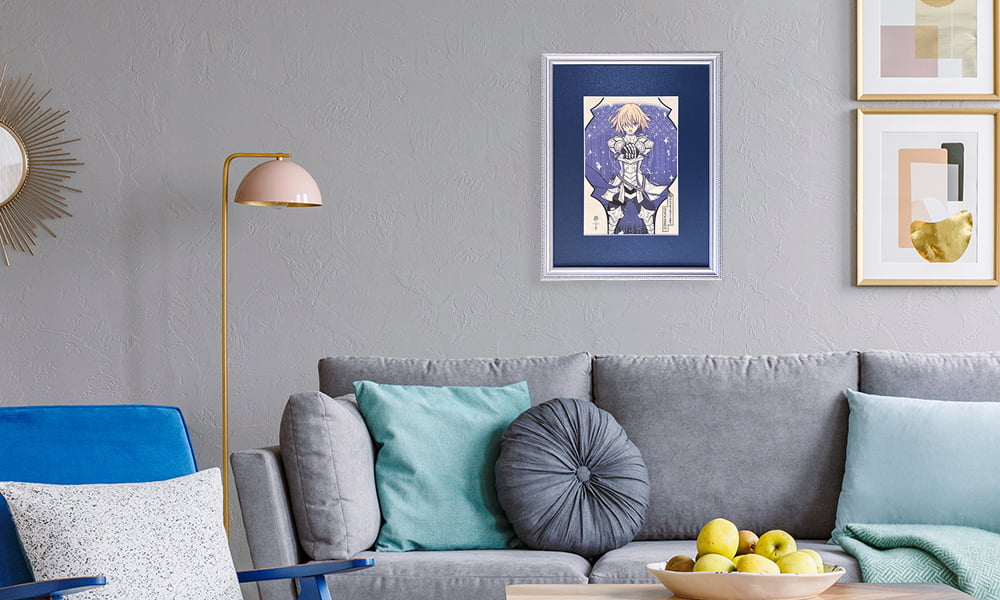 FGO浮世絵木版画「ふぇいとぐらんどおーだー シールダー/マシュ・キリエライト〔パラディーン〕聖騎士」を飾ったイメージ写真