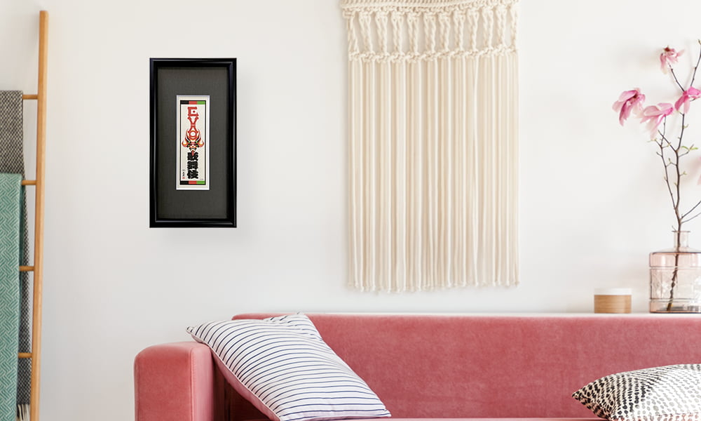 エヴァ浮世絵「エヴァ歌舞伎千社札・弐号機」を飾ったイメージ写真