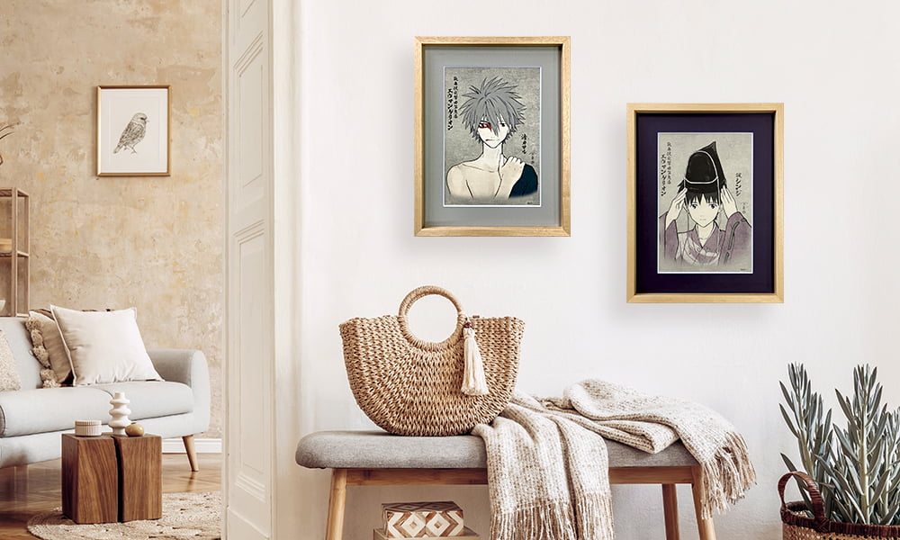 エヴァ浮世絵「エヴァ歌舞伎大首絵・渚カヲル」とエヴァ浮世絵「エヴァ歌舞伎大首絵・碇シンジ」を飾ったイメージ写真